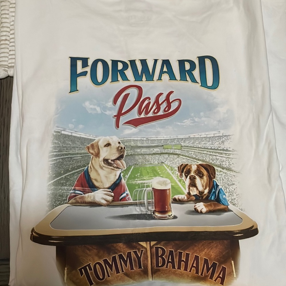 Tommy  Bahamas Forward Pass tee shirt. New without tags